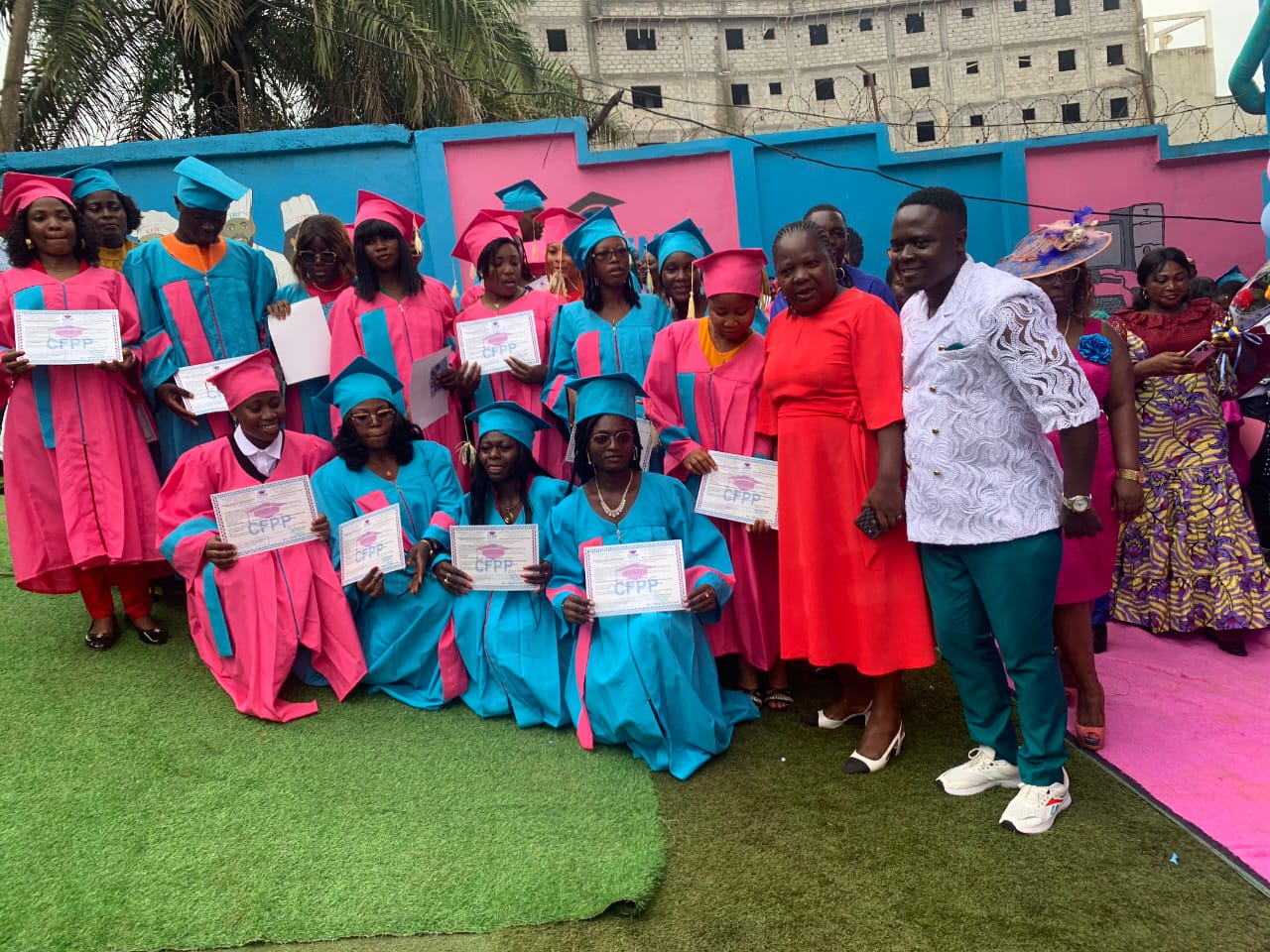 cérémonie officielle de la remise des diplômes des apprenants de la première promotion